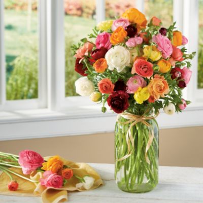 <span style=color:#bb0011>NEW</span> Ranunculus Bouquet