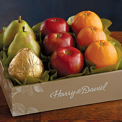 The Organic Classic Triple Treat Fruit gift is a special treat for those who prefer organic fruit. Baskets like these, filled with organic Royal Riviera Pears, premium apples, and sweet navel oranges,