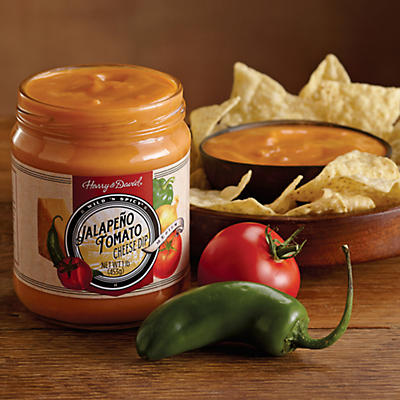 Rich and creamy, our Jalapeño Tomato Cheese Dip is a smooth blend of cheddar and Swiss cheeses, hearty tomatoes, and red bell peppers. Jalapeños add a savory mild spice. A fantastic topping 
