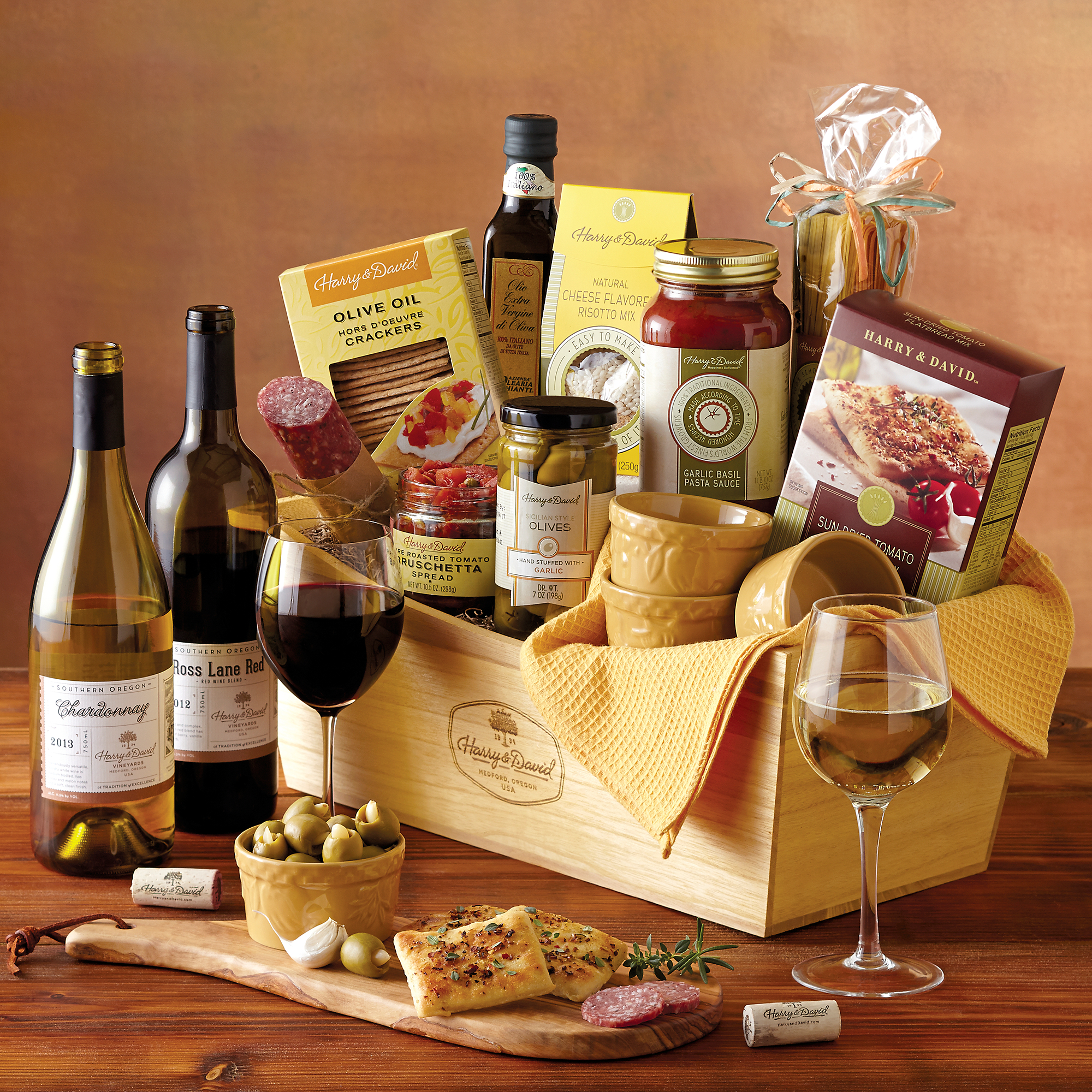 Cucina D'Italia Gift Basket with Wine | Harry &amp; David