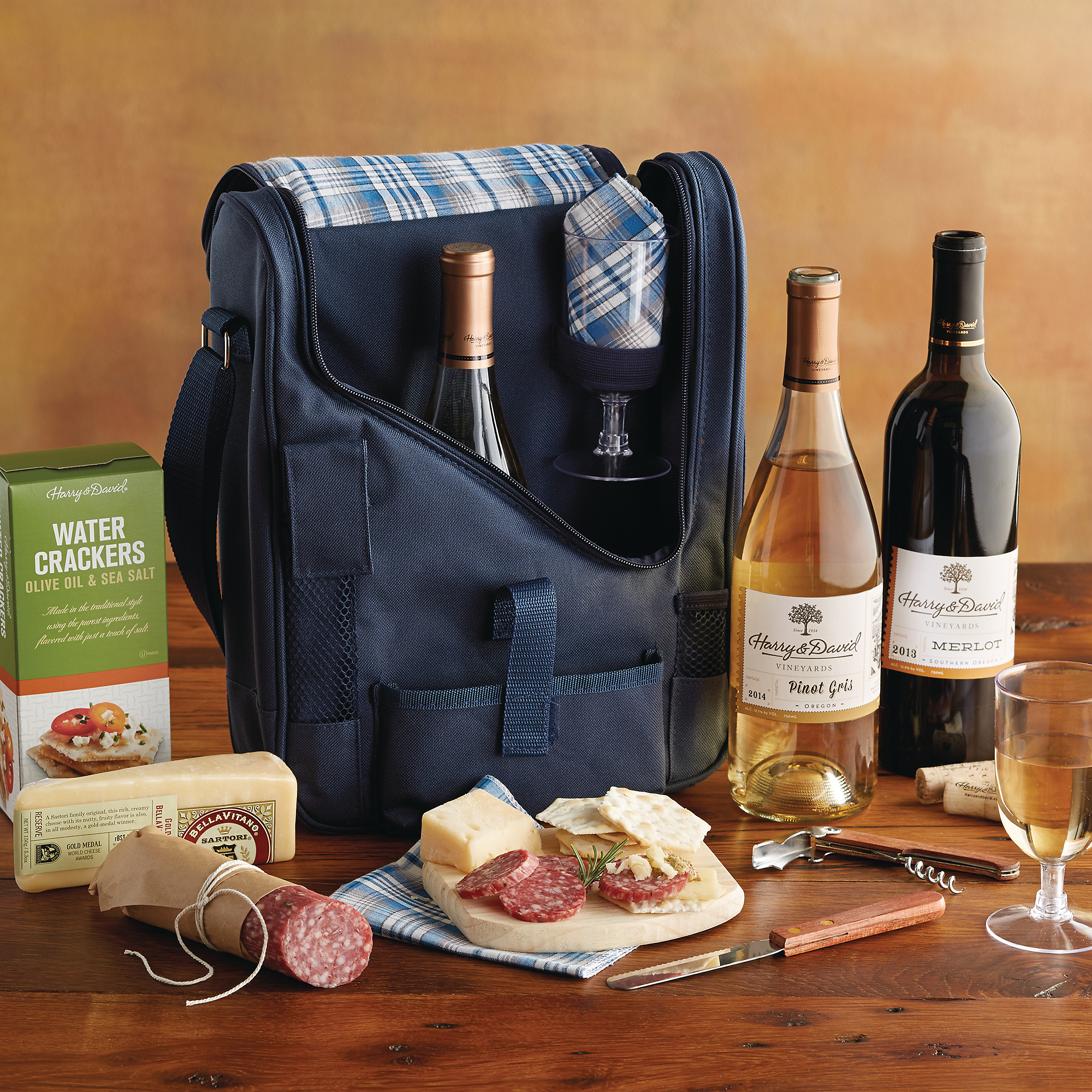 Wine Picnic Gift Set | Gifts with Wine | Harry & David