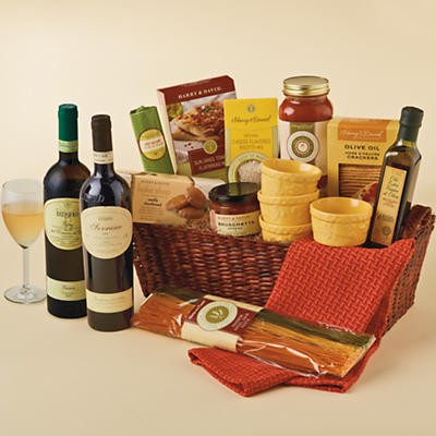 Cucina D'Italia Gift Basket with Italian Wine