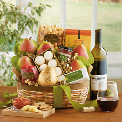 <span style=color:#bb0011>NEW</span> Crater Lake Gift Basket Classic with Wine
