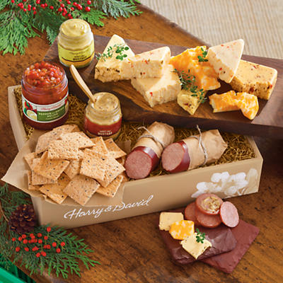 <span style=color:#bb0011>NEW</span> Sausage, Cheese and Crackers Gift Box Grand Deluxe <span style=color:#bb0011>NEW</span> Sausage, Cheese and Crackers Gift Box Grand Deluxe