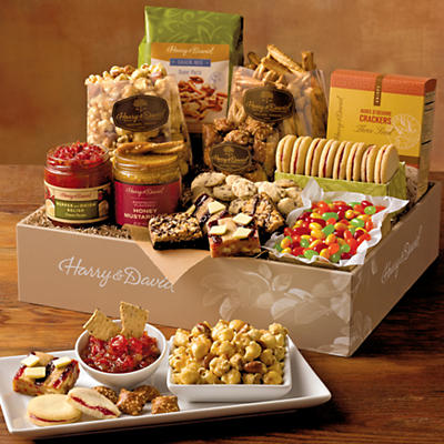 Grand Sweet and Salty Gift Box - 24345